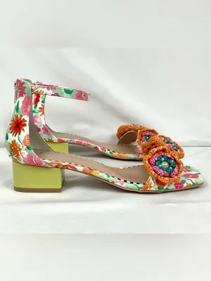 Betsey Johnson Brandee Sandals Crochet Flower Block Heel Sz 8.5 New thumbnail 3