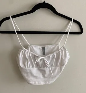 Tilly's Crop Top thumbnail 1