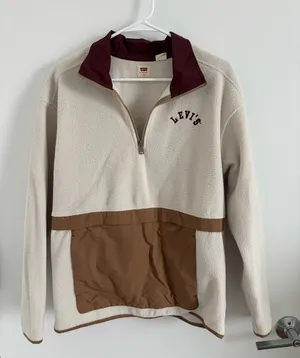 Levi’s Pullover thumbnail 1