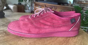 Vintage Pinwheels Sneakers raspberry genuine suede thumbnail 1