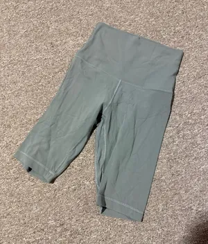Lululemon Super High Rise Align Short Grey Sage Shorts thumbnail 1