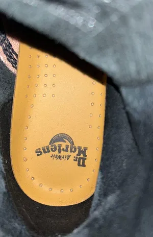 Doc Martens 1460 thumbnail 7