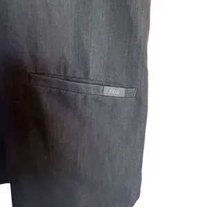 Figs Casma Three Pocket Scrub Top Size Small Graphite Womens… thumbnail 13