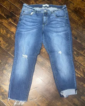 Kancan distressed cropped medium wash size 18 jeans thumbnail 1