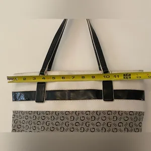Guess Black & White Patterned Logo Tote Shoulder Purse Bag thumbnail 8