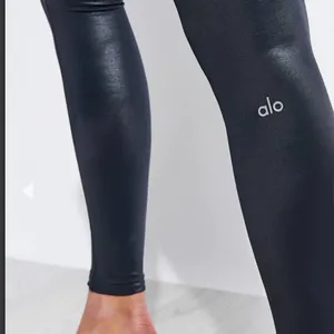 Alo Yoga High-Waist Shine‎ Legging in Anthracite Shine nwot thumbnail 3