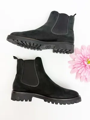 Thursday Boot Company Legend Chelsea Ankle Boots Booties Leather Black Matte thumbnail 4