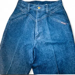 VTG Rockies Bareback Western Jeans Womens 9/10 High Rise V-Yoke Cowboy Denim 27 thumbnail 11