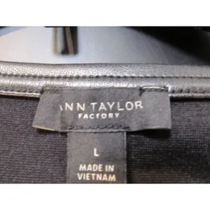 Ann Taylor Factory Black Top Faux Leather Trim V‑Neck Long Sleeve NWT Women’s L thumbnail 8