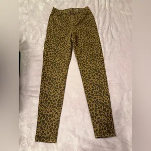 American Eagle Brown Leopard Print Pants thumbnail 4