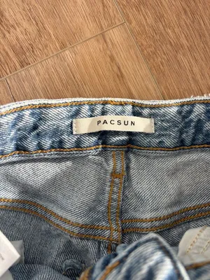 Pacsun 90s Boyfriend Distressed Jeans - Size 25 thumbnail 3