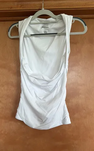 Aritzia Contour Tank thumbnail 1