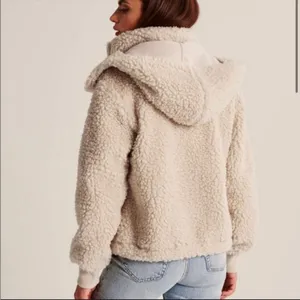 Abercrombie & Fitch Teddy Sherpa Jacket thumbnail 11