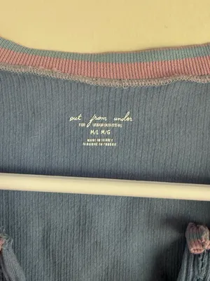Urban Outfitters go for gold top thumbnail 3