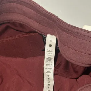 NWT lululemon softstreme HR slim-leg pant 31” size 10 thumbnail 4