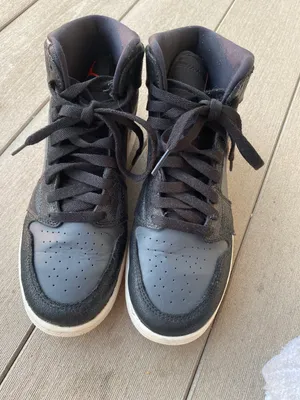 Air Jordan 1 Mid thumbnail 3