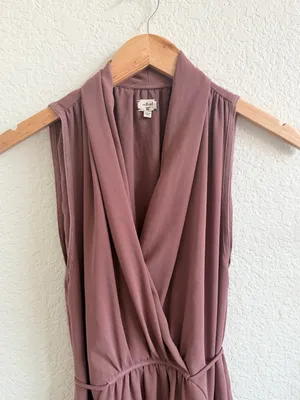 Aritzia Wilfred Sabine Sleeveless V Neck Mini Dress in Mauve Taupe Brown Small S thumbnail 4