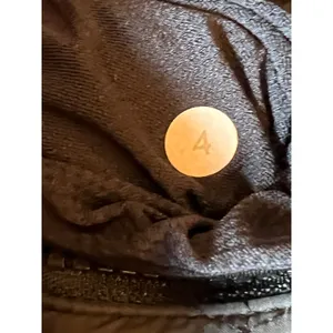 Lululemon‎ Fleecy Keen Quilted Fleece Hooded Jacket Black Womens Size 4 FLAW** thumbnail 8