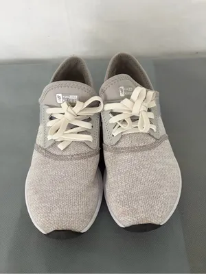 New Balance FuelCore Nergize Gray Mesh Sneakers Womens 7 (B214) thumbnail 9