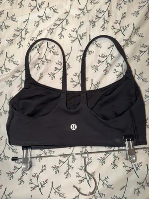 Lululemon Wunder Train Sports Bra thumbnail 2