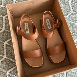 Steve Madden Sandals thumbnail 6