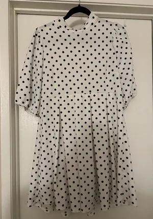 NWOT Francesca’s Mi Ami Babydoll Dress White and Black Polka Dot L thumbnail 1