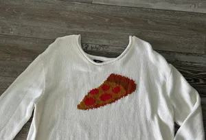 BDG Urban Outfitters Sz L Woman’s Sweater w Pizza Slice Design Cute! thumbnail 4