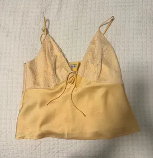 Abercrombie Front Tie Top thumbnail 1
