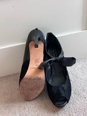 White House Black Market Black Peep-Toe Bow High Heels With Bow thumbnail 3