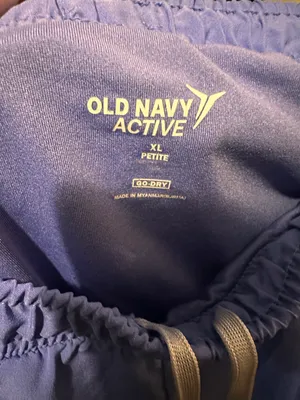Old Navy Activewear thumbnail 3