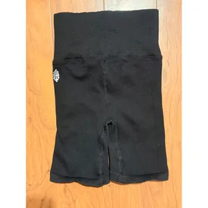FP Movement Happiness Runs Prajna Shorts Black Ribbed High Rise Biker Yoga XS/S thumbnail 2
