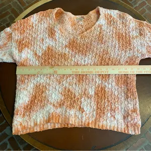 Anthropologie Pilcro Christian V-Neck‎ Sweater size small coral color Oversized thumbnail 9