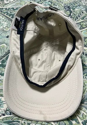 Hat thumbnail 3