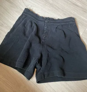 Madewell Black High-Waist Button Terry Shorts thumbnail 1