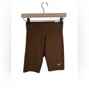 Nike Brown Biker Shorts Women’s XS High Rise Athletic Training Yoga‎ Shorts thumbnail 2