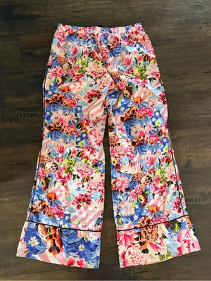 Victoria’s Secret x Mary Katrantzou Floral Lounge Pajama Pants thumbnail 2