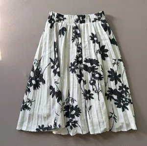 Alitsa Floral Pleated Midi Skirt thumbnail 1