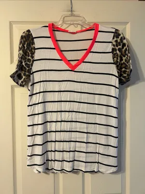 Bibi Boutique Striped V-Neck Tee with Leopard Sleeves and Neon Trim Medium thumbnail 1