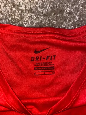Dayton Flyers Nike Top thumbnail 3