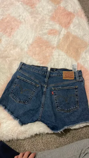 Levi’s Shorts thumbnail 4