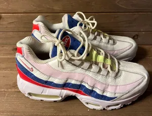 Nike Air Max 95 Corduroy Panache Women's Casual Shoes size 7.5 thumbnail 1