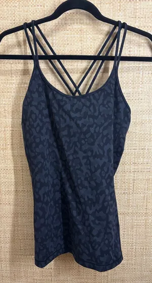 Lululemon Free To Be Serene Tank Top Wild Thing Camo Deep Coal Multi Size 8 thumbnail 1