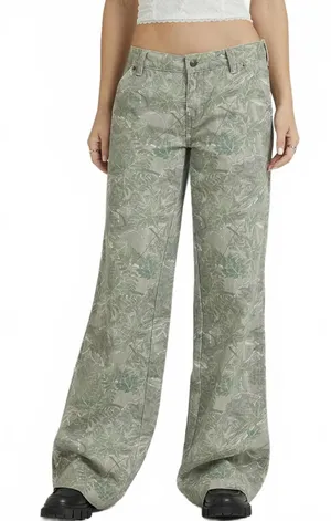 PacSun Tree Camo Low Rise Baggy Pants NWT Camouflage Green Size 27 thumbnail 1