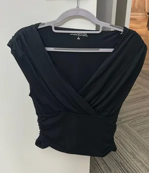 Abercrombie Black Top thumbnail 1