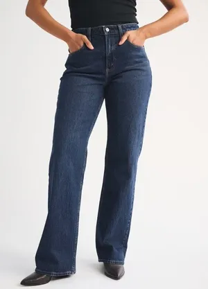 American Eagle Curve Love High Rise 90s Relaxed Jean thumbnail 1