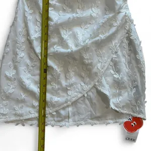 Cider Textured Floral Mini Dress thumbnail 4