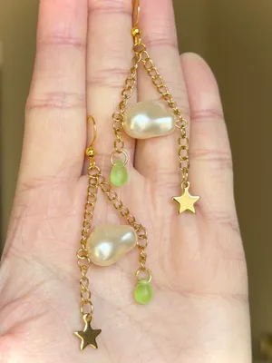 Handmade gold tone stainless steel unique fairy whimsy dangle earrings💐💚 thumbnail 3