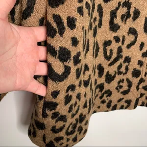 Rachel Zoe Leopard Wool Blend Two Button Cardigan Size Small thumbnail 9