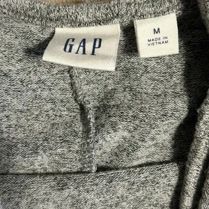 Gap Sleeveless Tank Top Women's Size Medium Long Gray Activewear Workout thumbnail 3