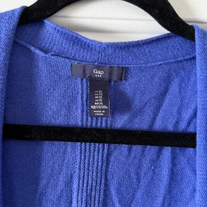 GAP Cardigan thumbnail 2